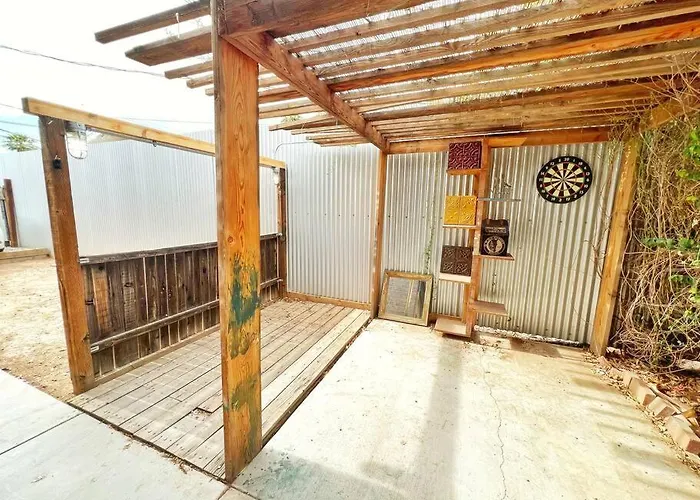 Urban Explorer: 2br Asu & Mill